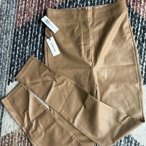 NWT Babaton Caspian High-waisted tights - Size 4